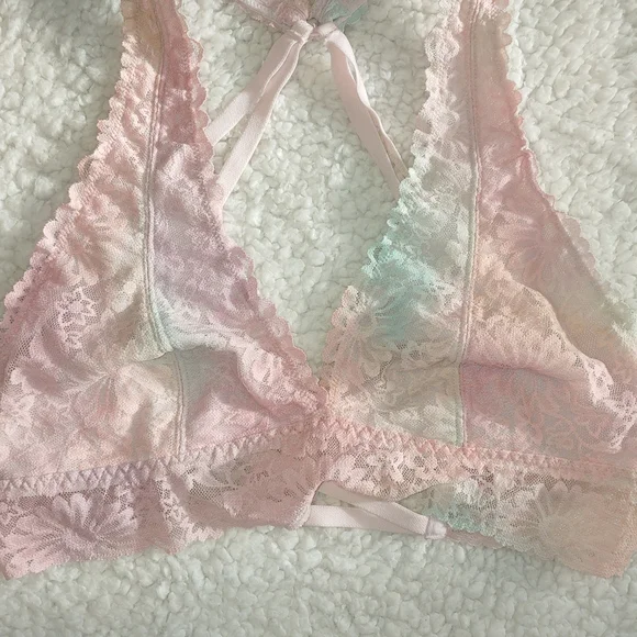 LAST DAY! Victoria's Secret PINK Wildflower Tie Dye Strappy Lace Bralette- NWOT - Picture 5 of 9